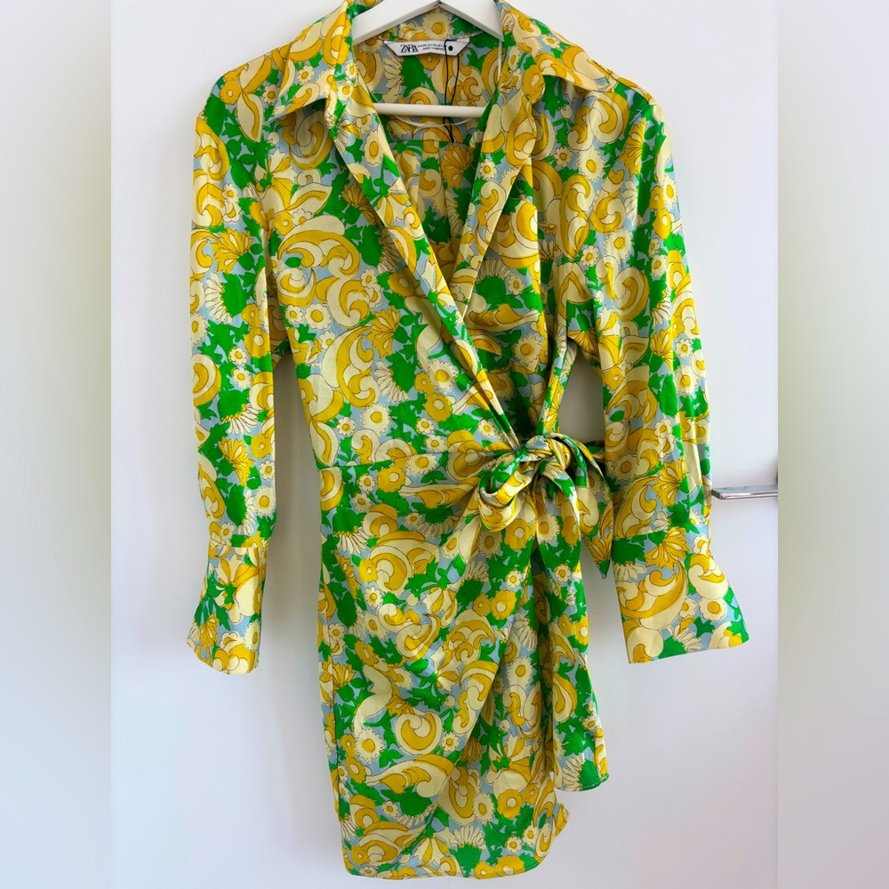 Zara Green and Yellow Tie Front Floral Wrap Dress Size XS